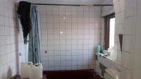 Bathroom 1 - 15 square meters of property in Rustdal