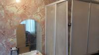 Main Bathroom - 6 square meters of property in Rustdal