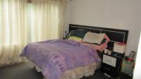 Main Bedroom - 34 square meters of property in Rustdal