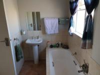 Main Bathroom - 8 square meters of property in Terenure