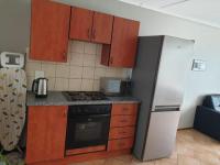 Kitchen - 9 square meters of property in Terenure