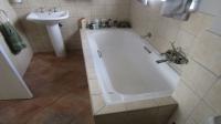 Main Bathroom - 8 square meters of property in Terenure