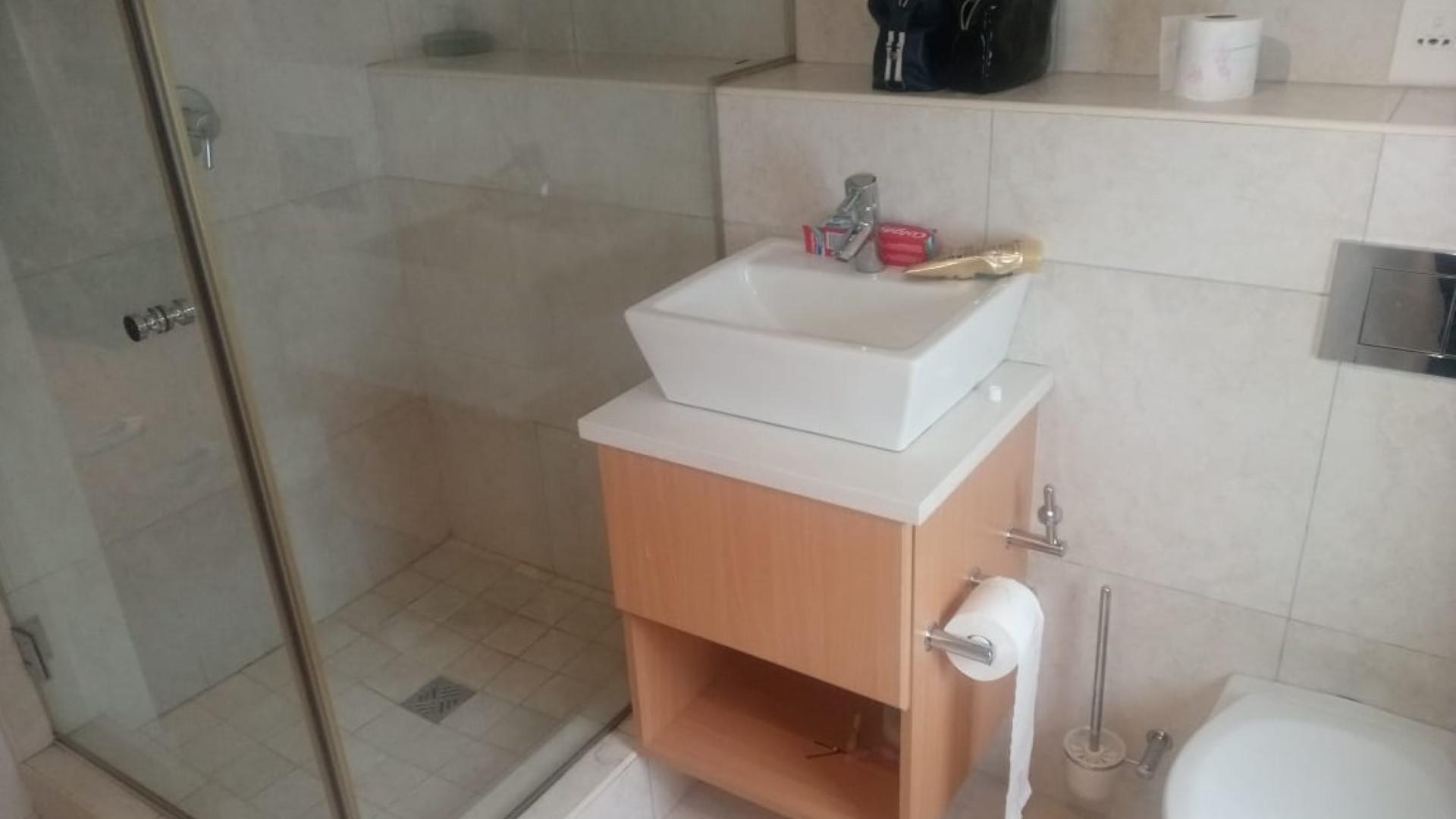 Standard Bank Insolvent House for Sale in Knysna MR367002