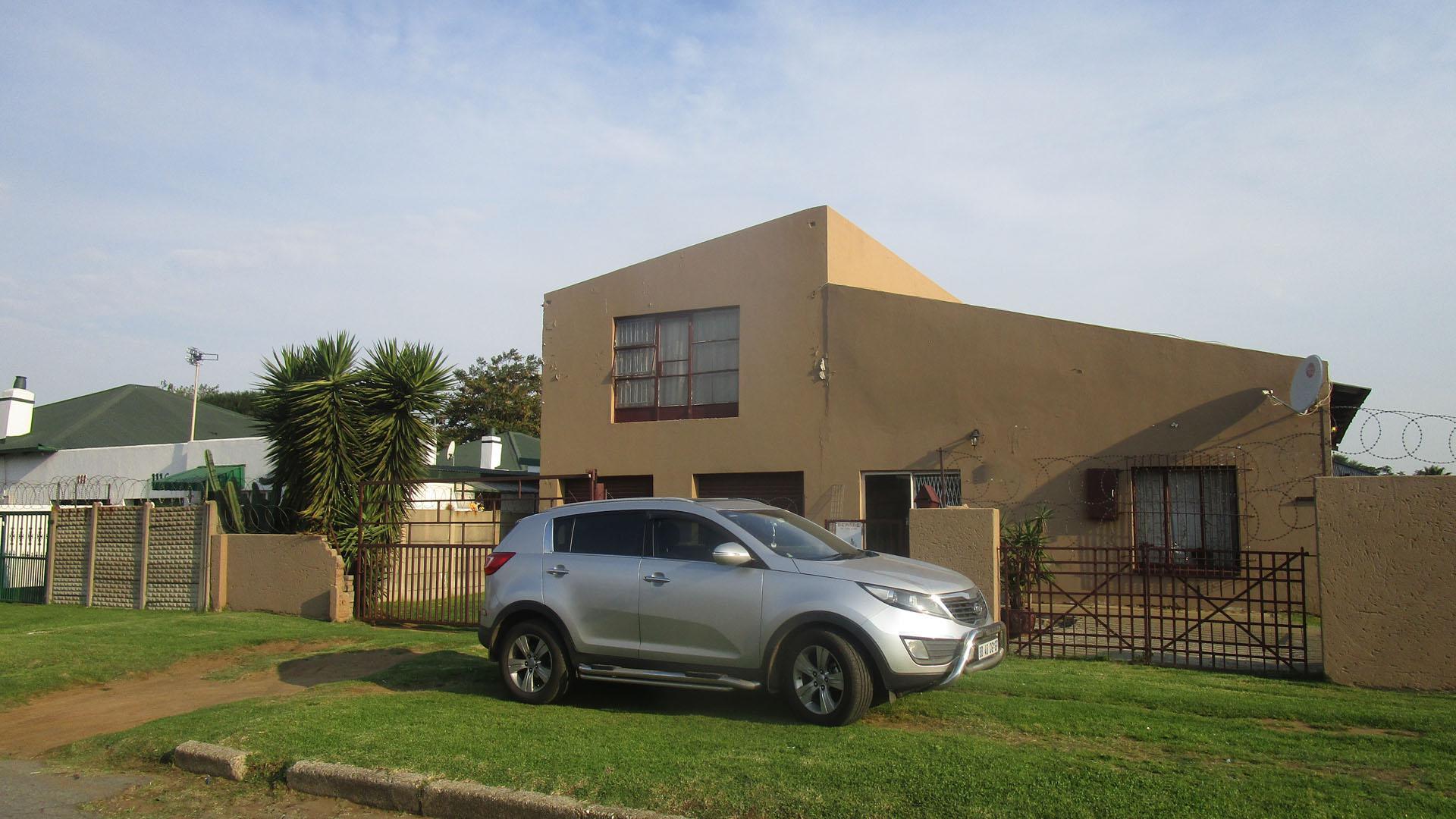 Front View of property in Boksburg