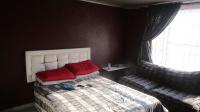 Bed Room 1 - 14 square meters of property in Boksburg