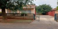 Front View of property in Springs