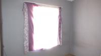Bed Room 1 - 11 square meters of property in Salfin