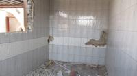 Main Bathroom - 11 square meters of property in Bedworth Park