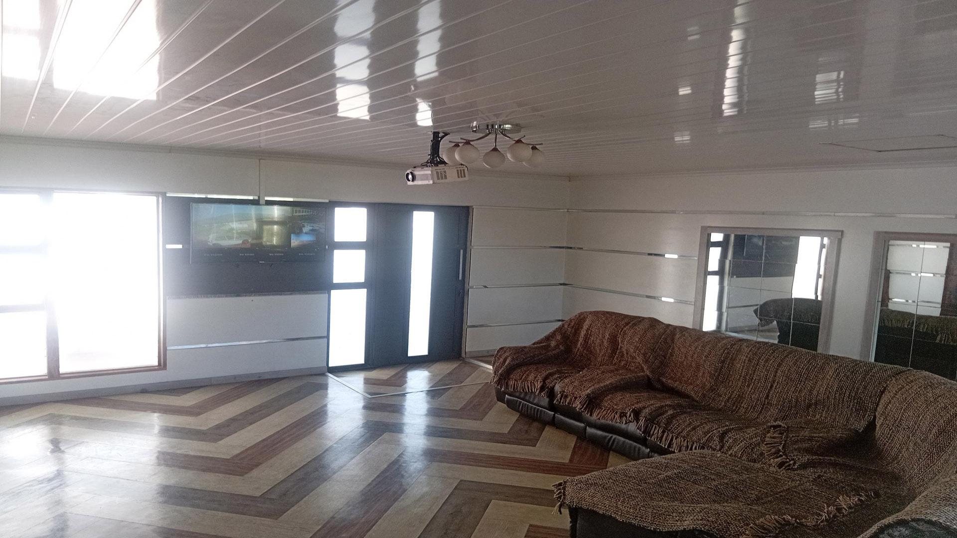 Lounges of property in Mitchells Plain