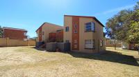 Front View of property in Willowbrook