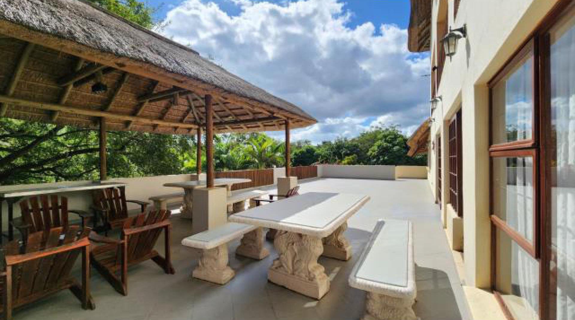Balcony of property in Komatipoort