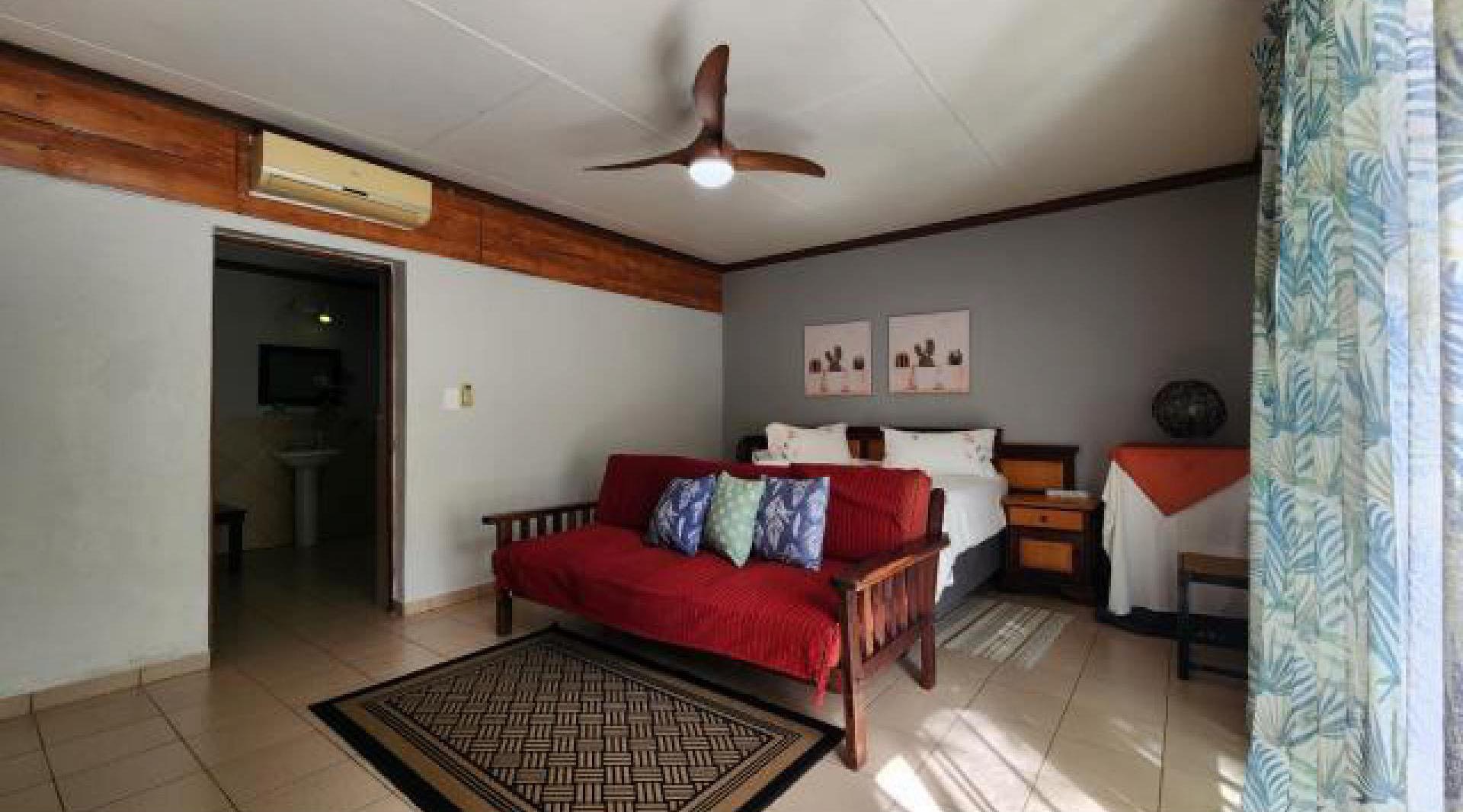 Bed Room 1 of property in Komatipoort