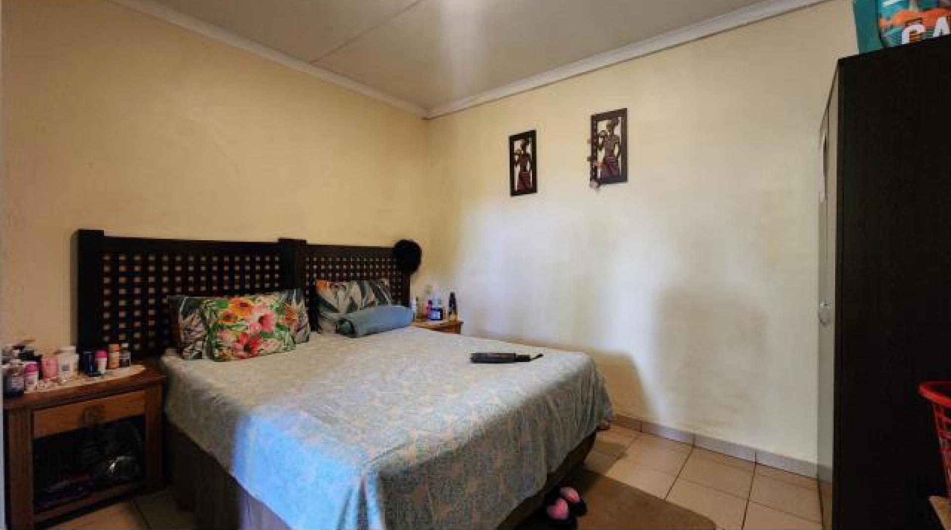 Bed Room 2 of property in Komatipoort