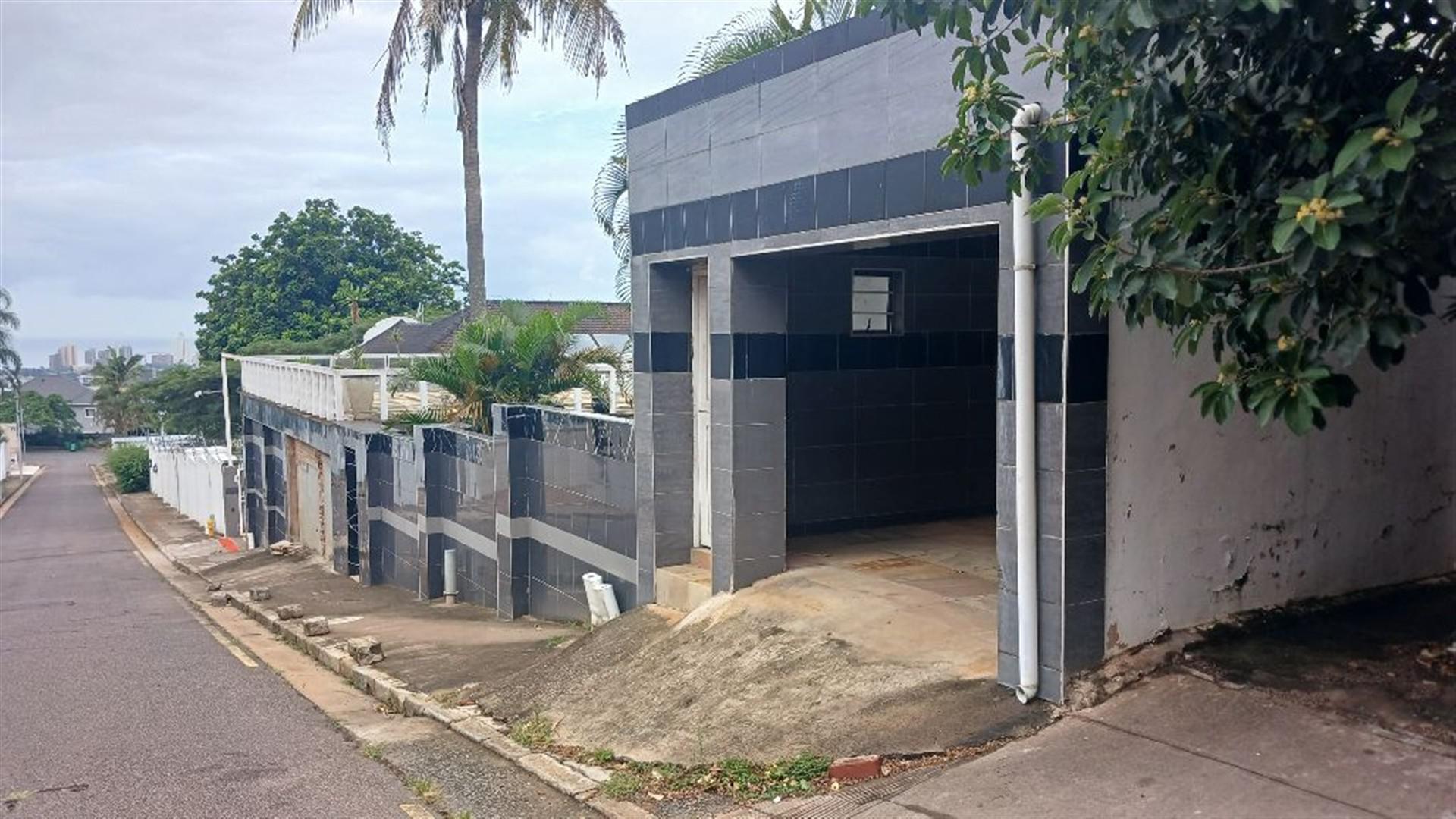 Front View of property in Essenwood