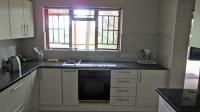 Kitchen - 14 square meters of property in Somerset West