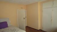 Bed Room 2 - 15 square meters of property in Windsor East