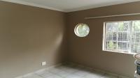 Bed Room 1 of property in Centurion Central