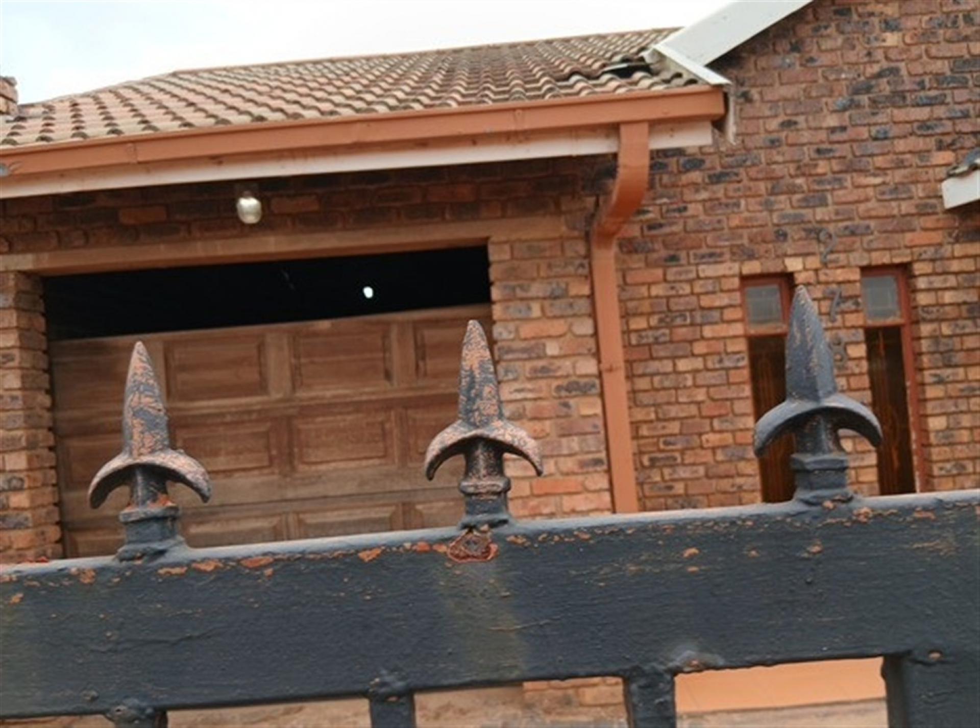 Front View of property in Sebokeng