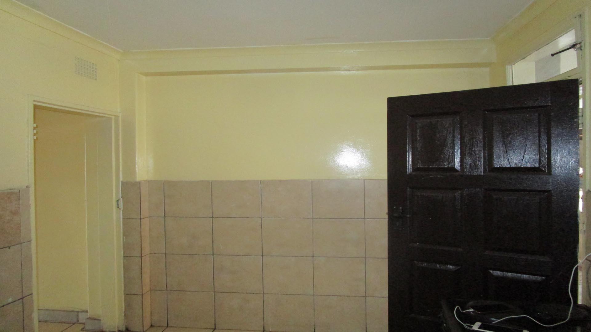 Kitchen - 11 square meters of property in Luipaardsvlei