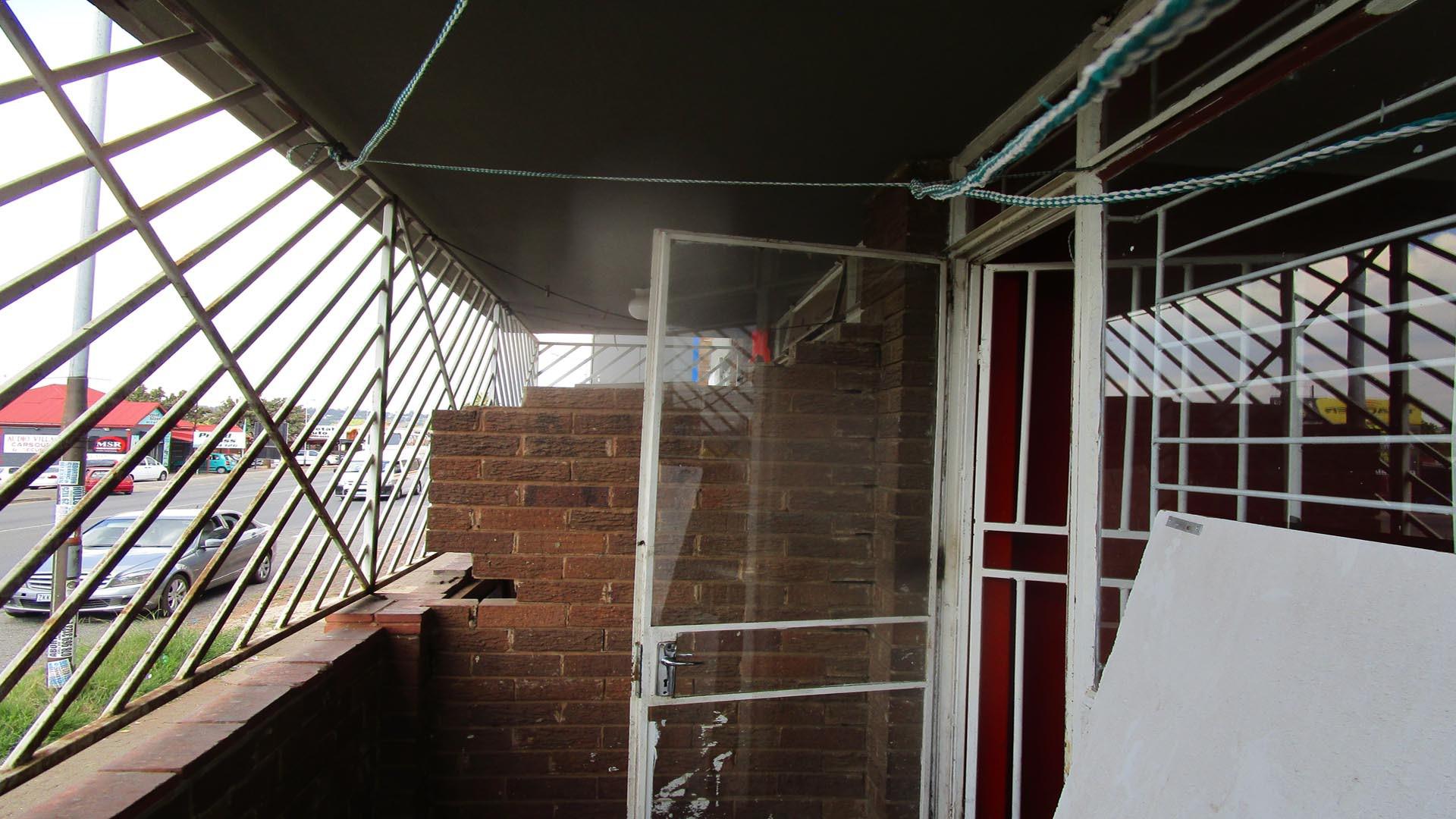 Patio - 6 square meters of property in Luipaardsvlei