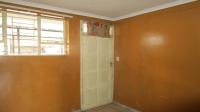 Bed Room 1 - 11 square meters of property in Luipaardsvlei