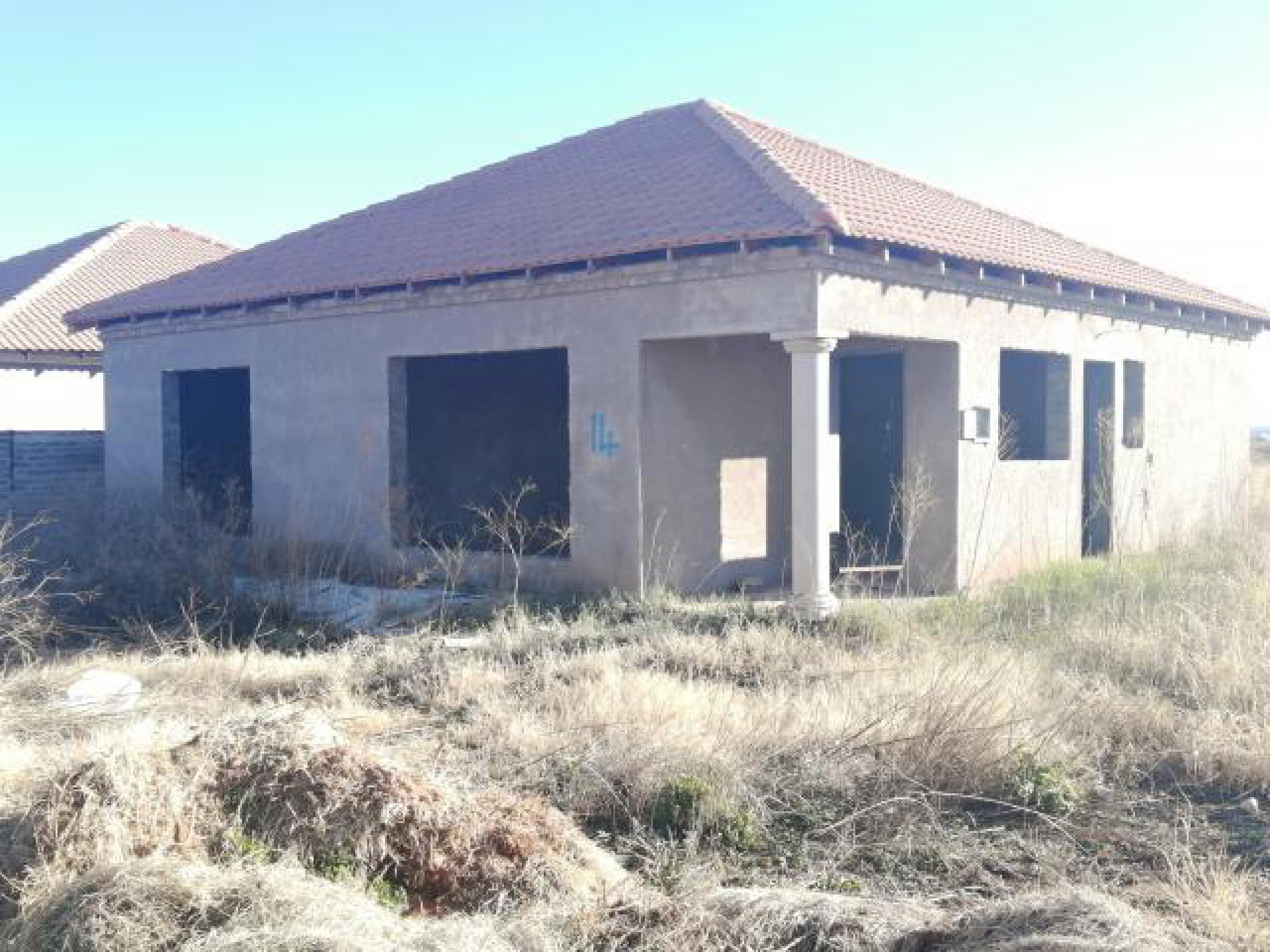 Front View of property in Kimberley