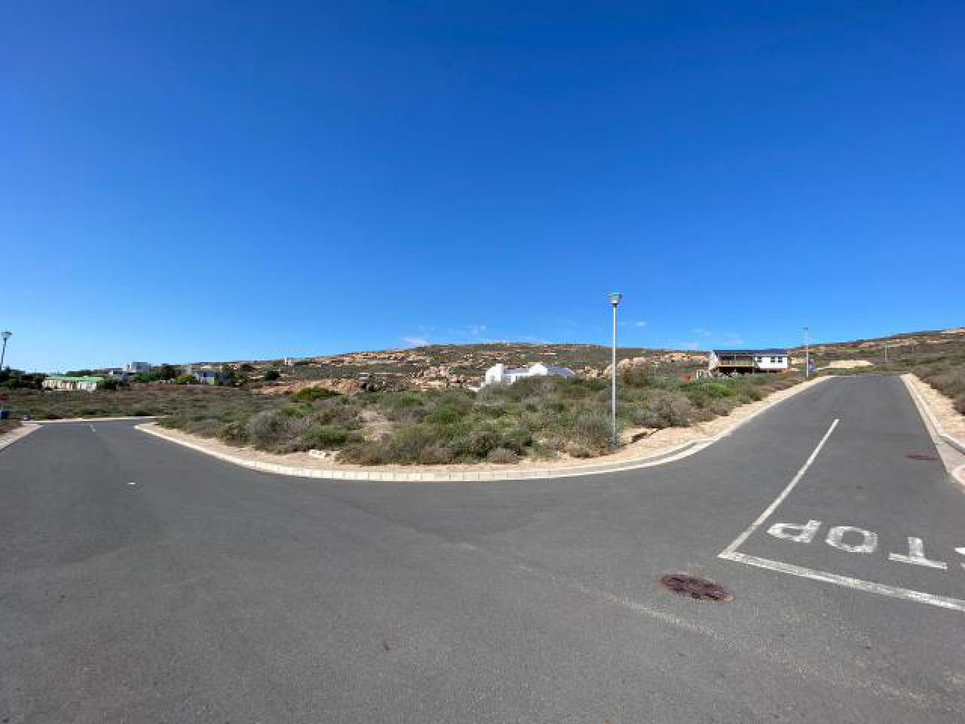 Front View of property in St Helena Bay