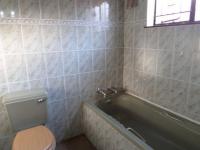 Bathroom 1 of property in Riebeeckstad