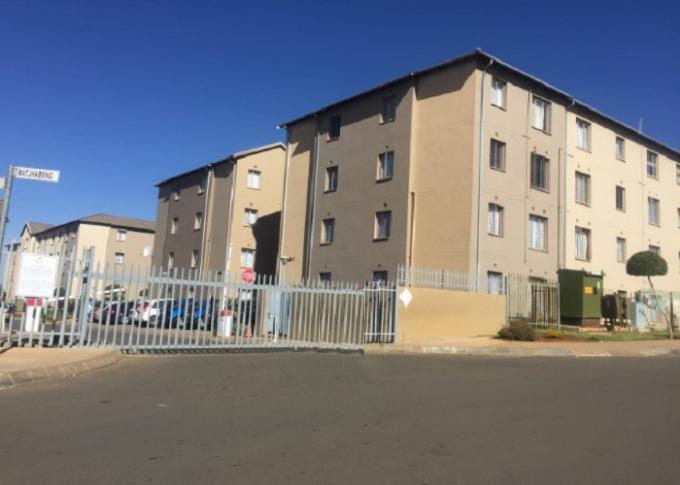 FNB SIE Sale In Execution 2 Bedroom Sectional Title for Sale in Jabulani - MR371229