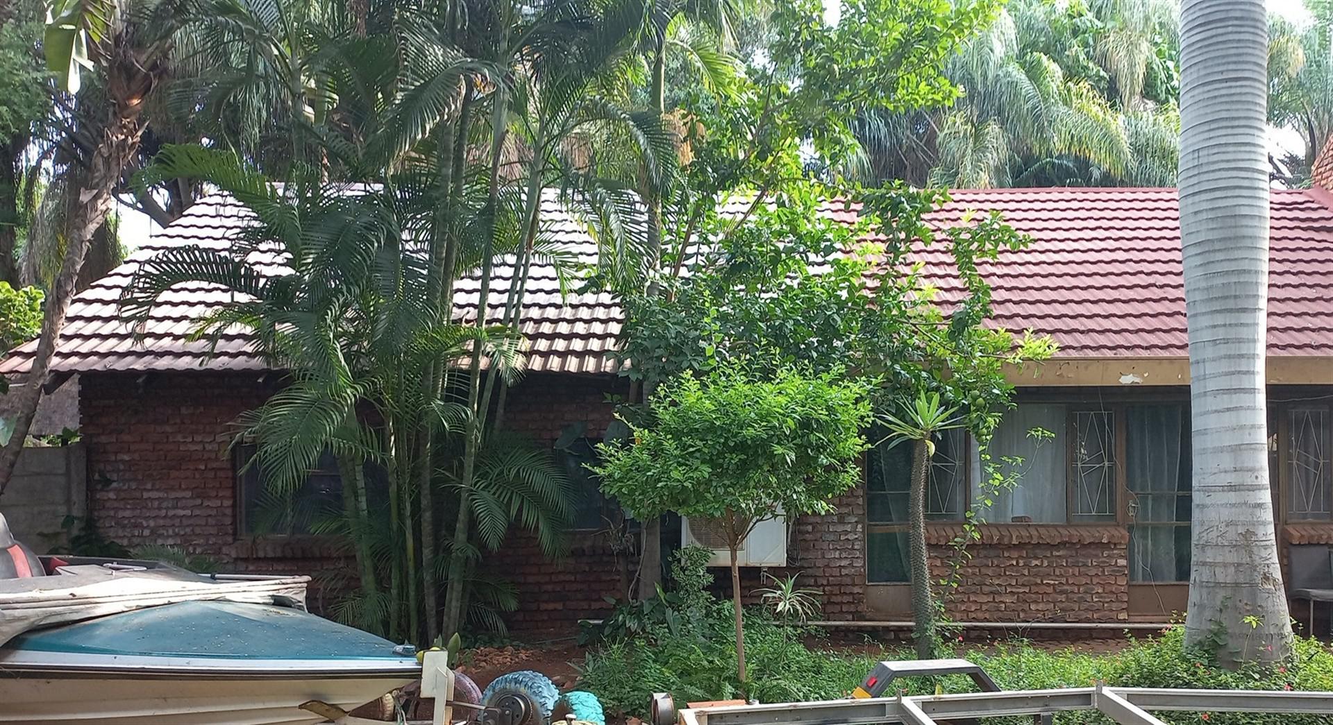 Front View of property in Messina
