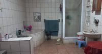 Main Bathroom of property in Messina