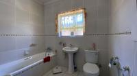 Bathroom 1 - 6 square meters of property in Culemborg Park