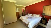 Main Bedroom - 37 square meters of property in Culemborg Park