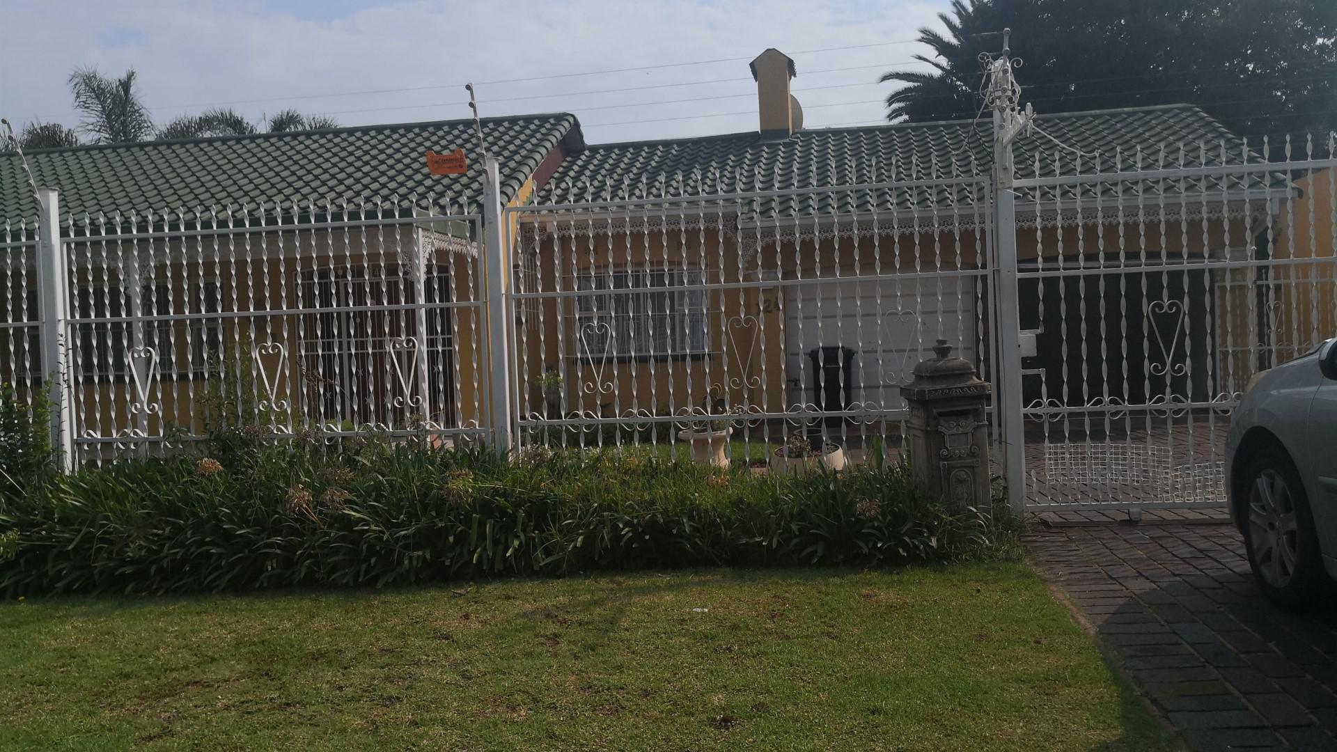 Front View of property in Kempton Park