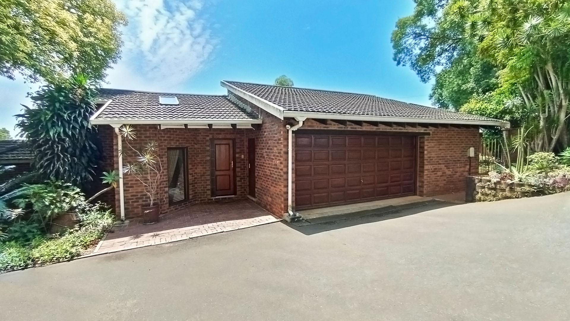 Front View of property in Kloof 