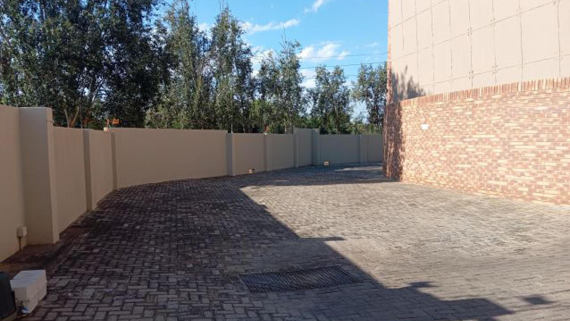 Spaces of property in Dassierand