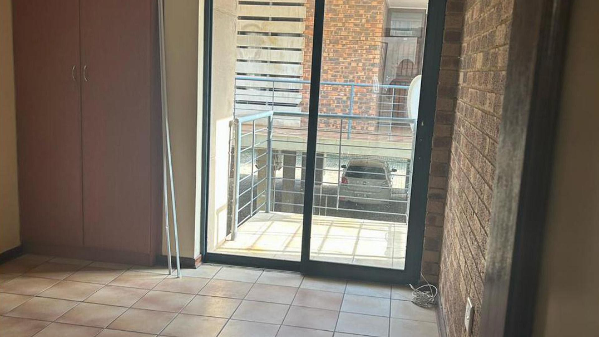 Bed Room 1 of property in Dassierand