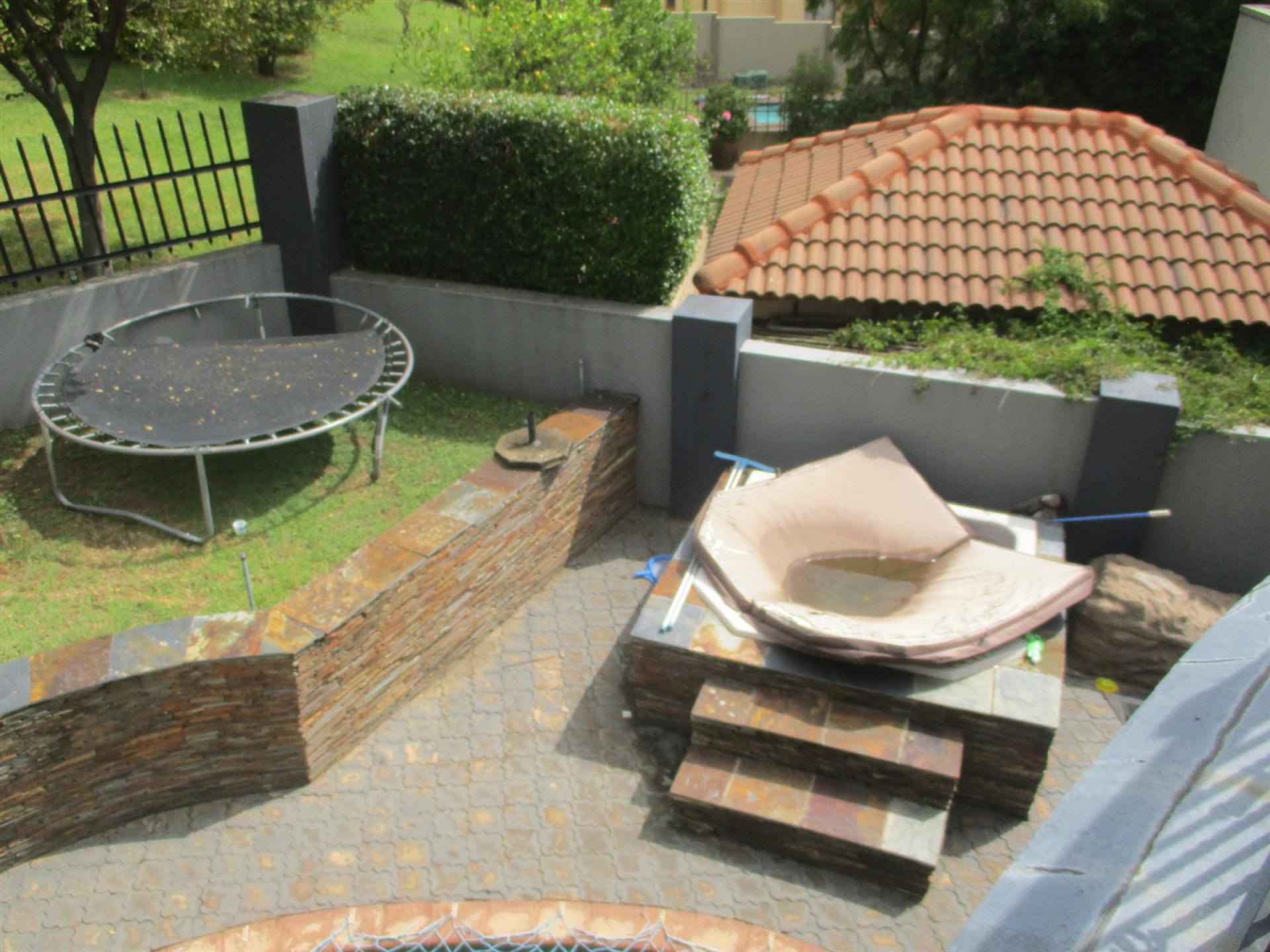 Braai Area of property in Blue Valley Golf Estate