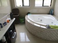 Bathroom 3+ of property in Blue Valley Golf Estate
