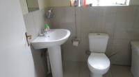 Bathroom 1 - 4 square meters of property in Greenstone Hill