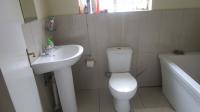 Bathroom 1 - 4 square meters of property in Greenstone Hill