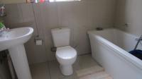 Bathroom 1 - 4 square meters of property in Greenstone Hill