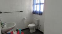 Bathroom 3+ - 12 square meters of property in Langebaan