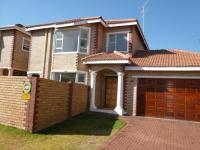 3 Bedroom 3 Bathroom House for Sale for sale in Eldoraigne