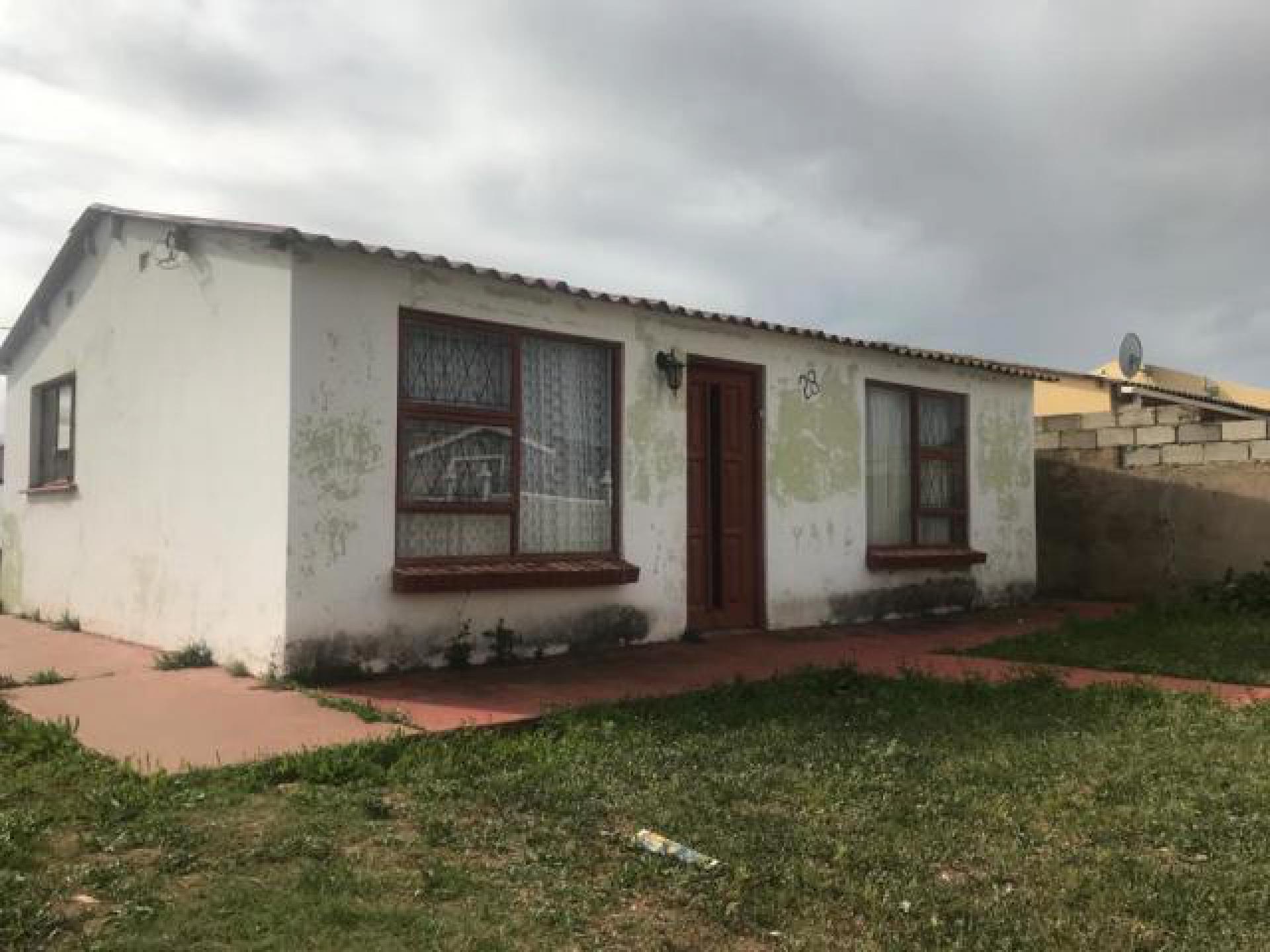 Front View of property in Ibhayi (Zwide)