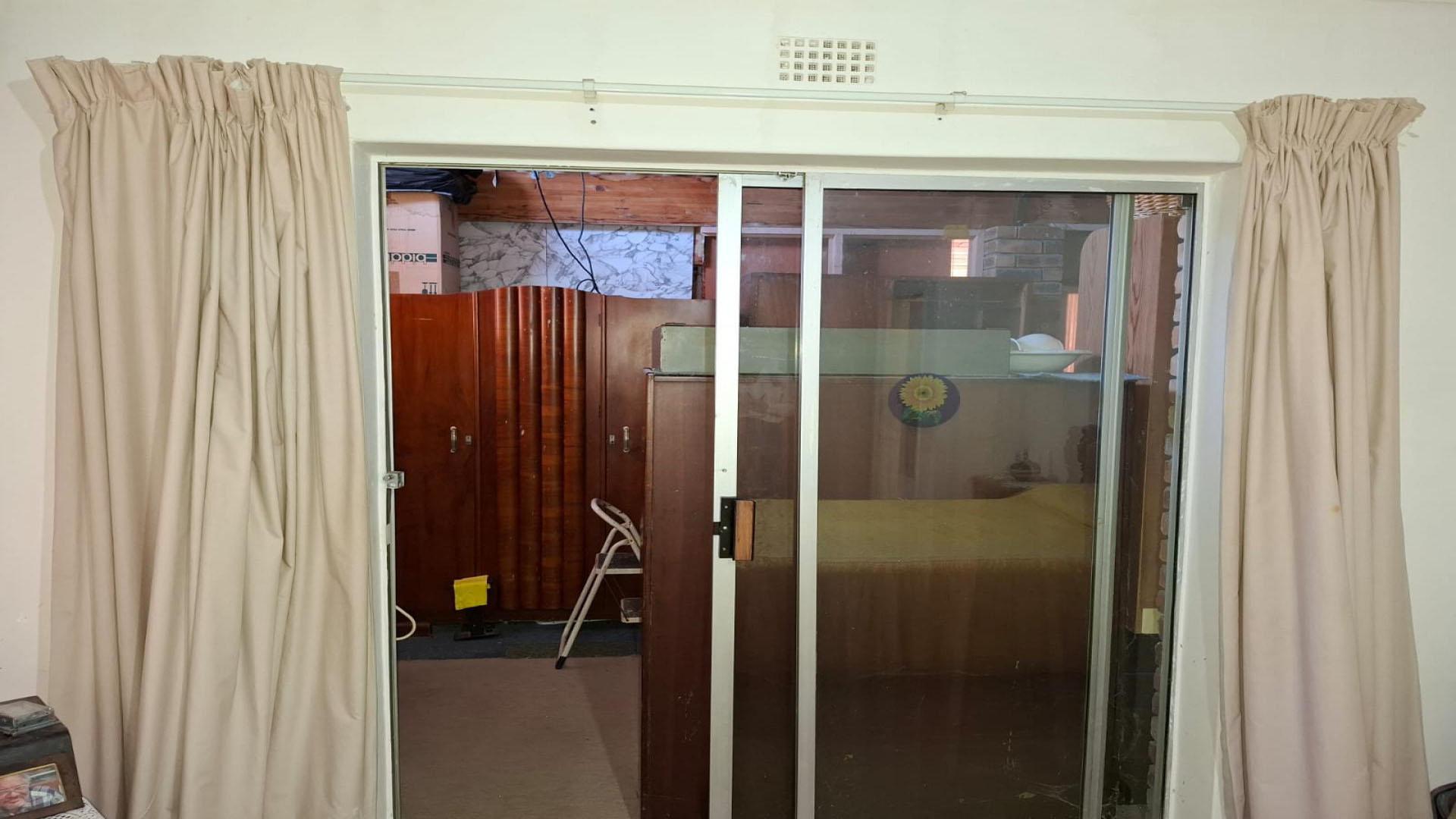 Spaces of property in Hermanus