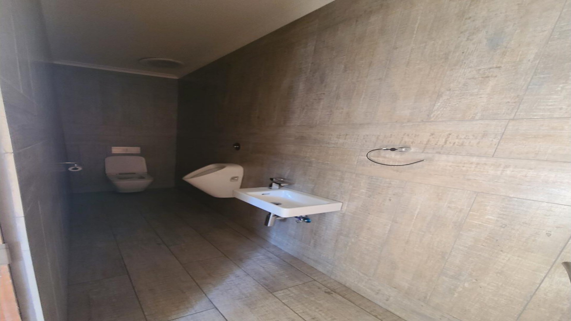 Bathroom 3+ of property in Reyno Ridge