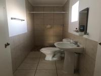 Bathroom 2 of property in Parsons Vlei