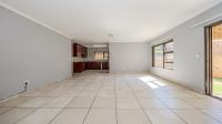 Lounges - 16 square meters of property in Honeydew Manor