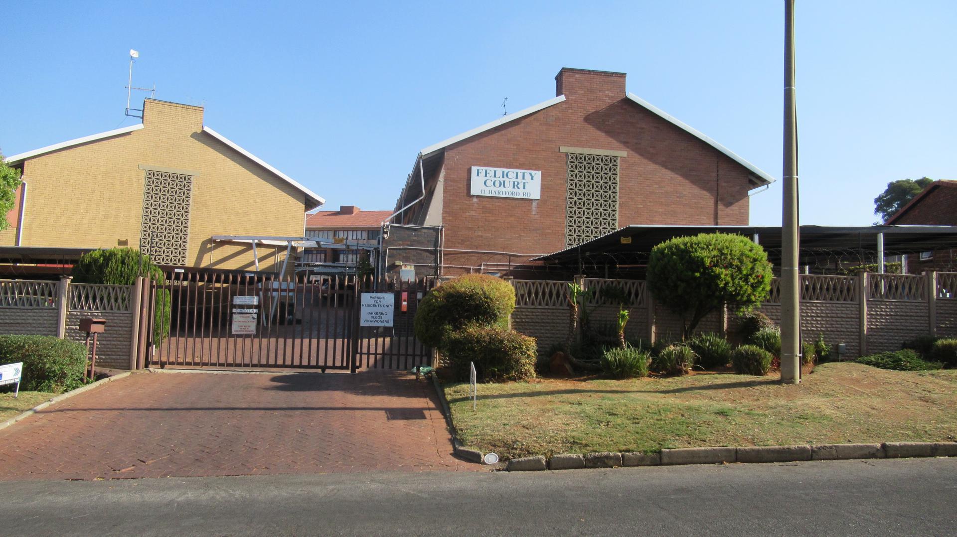 Front View of property in Silverfields